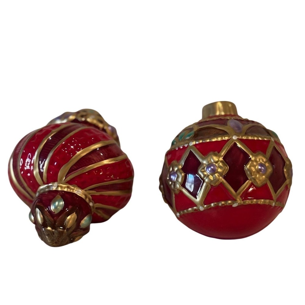 Christmas Ornament Salt and Pepper Shakers‎ Red Gold Ceramic Jeweled Holiday Set